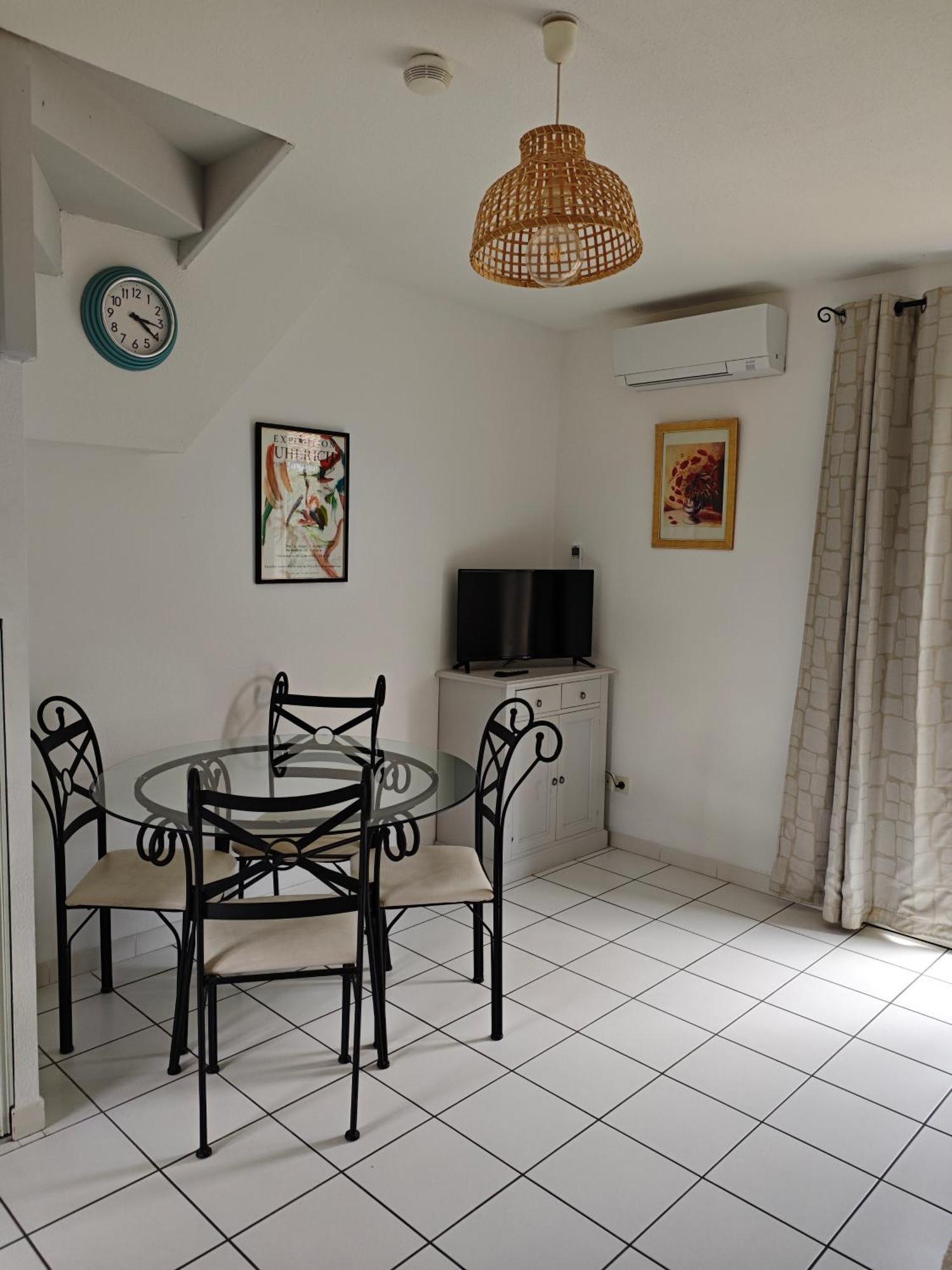 דירות Saint-Saturnin-lès-Avignon La Provencale מראה חיצוני תמונה